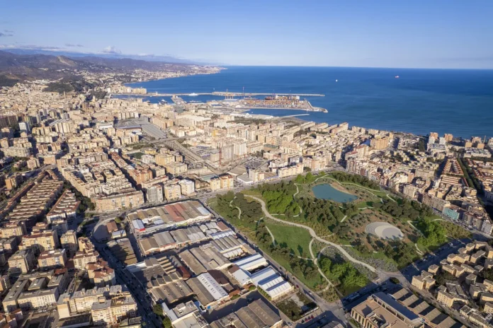 Bosque Urbano Málaga busca 10.000 euros para transformar antiguos terrenos de Repsol en una gran zona verde 1