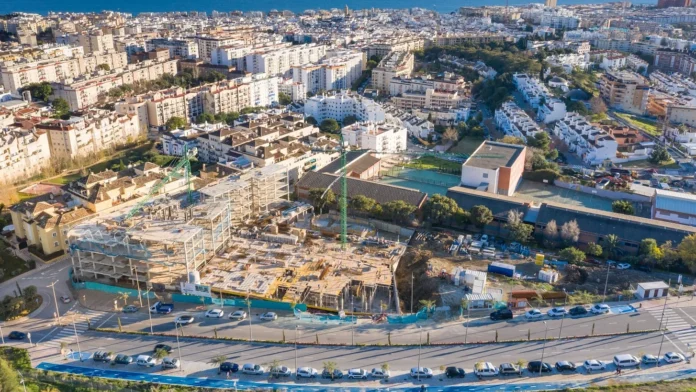 El Ayuntamiento de Estepona aprueba en pleno la construcción de casi 700 viviendas VPO 1