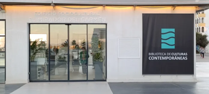 Inauguración de la Biblioteca de las Culturas Contemporáneas en el Mirador del Carmen de Estepona