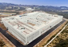 Estepona: Donde los Hospitales se Abren y las Deudas se Cierran hospitales