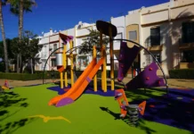 Estepona finaliza la renovación de 18 parques infantiles renovación de 18 parques infantiles