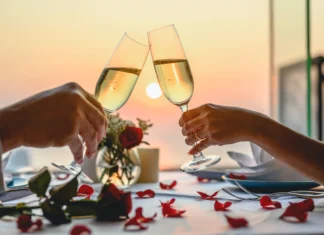 Los Mejores Restaurantes para una velada romántica de San Valentín en Estepona (2026) San Valentín en Estepona 2026