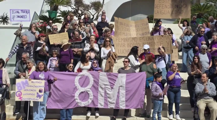 Estepona se une por la igualdad y la paz en la marcha del 8M marcha del 8M