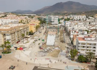 Estepona acelera las obras del bulevar: parking al 75% obras del bulevar