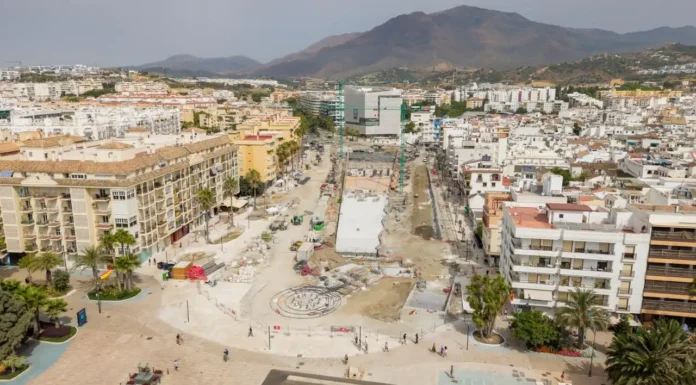 Estepona acelera las obras del bulevar: parking al 75% obras del bulevar