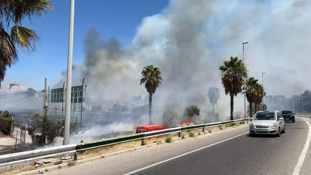 Incendio urbano en Estepona