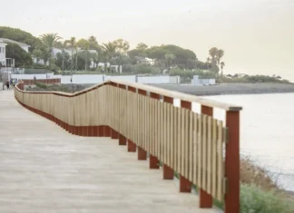 El Ayuntamiento licita 138 farolas solares en la senda litoral farolas solares